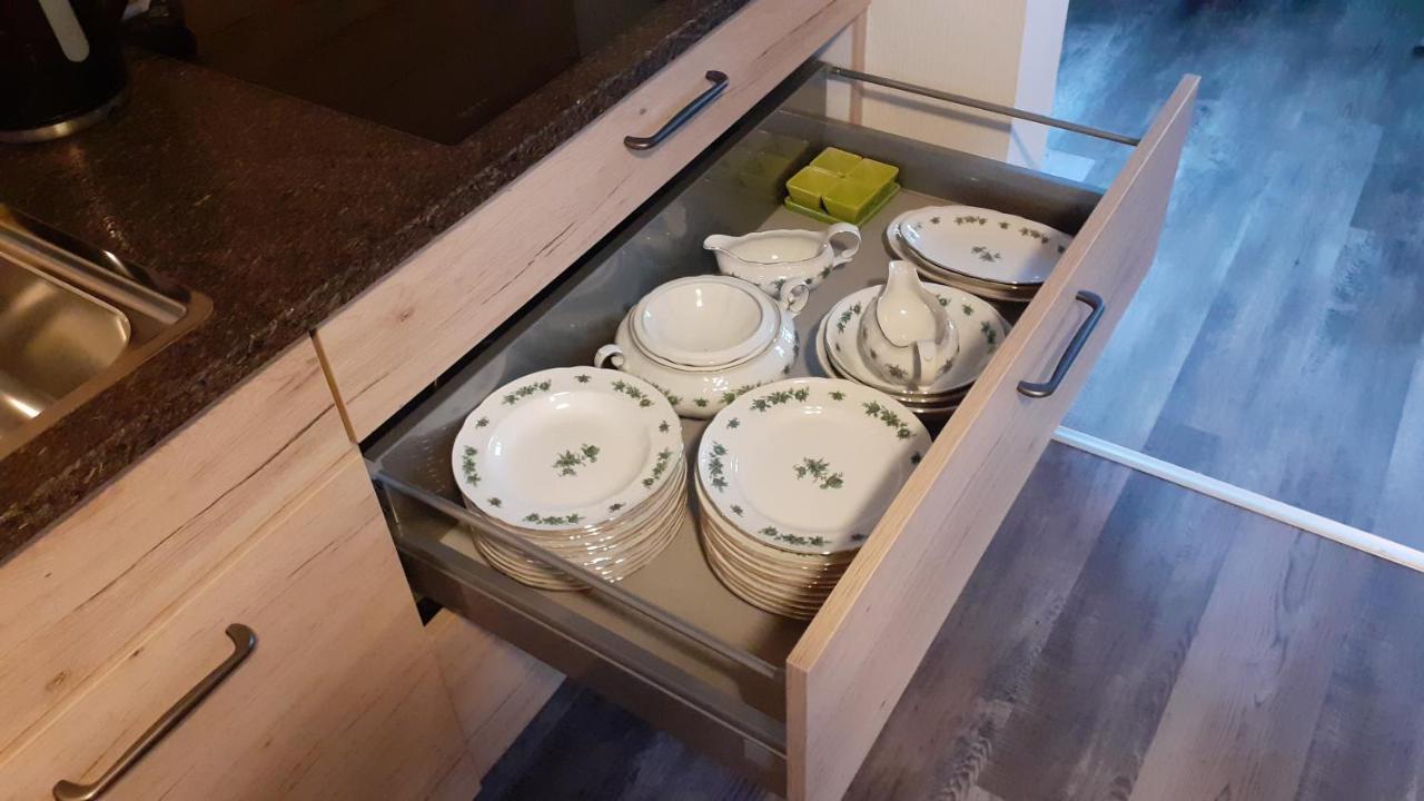 Familienurlaub In Ostfriesland Fuer Max 7 Pers In 2 Wohnungen, Auch Einzeln Wohnungen Utarp Extérieur photo