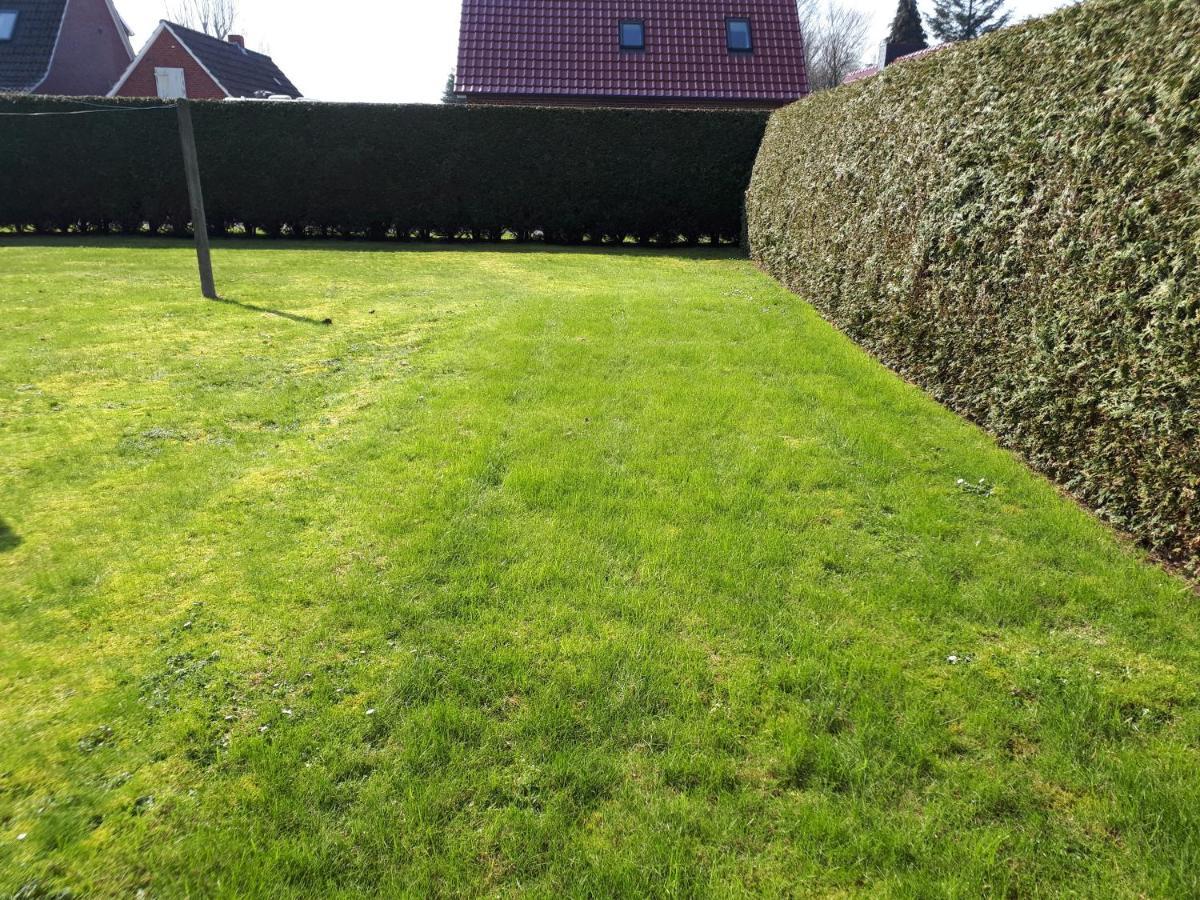 Familienurlaub In Ostfriesland Fuer Max 7 Pers In 2 Wohnungen, Auch Einzeln Wohnungen Utarp Extérieur photo