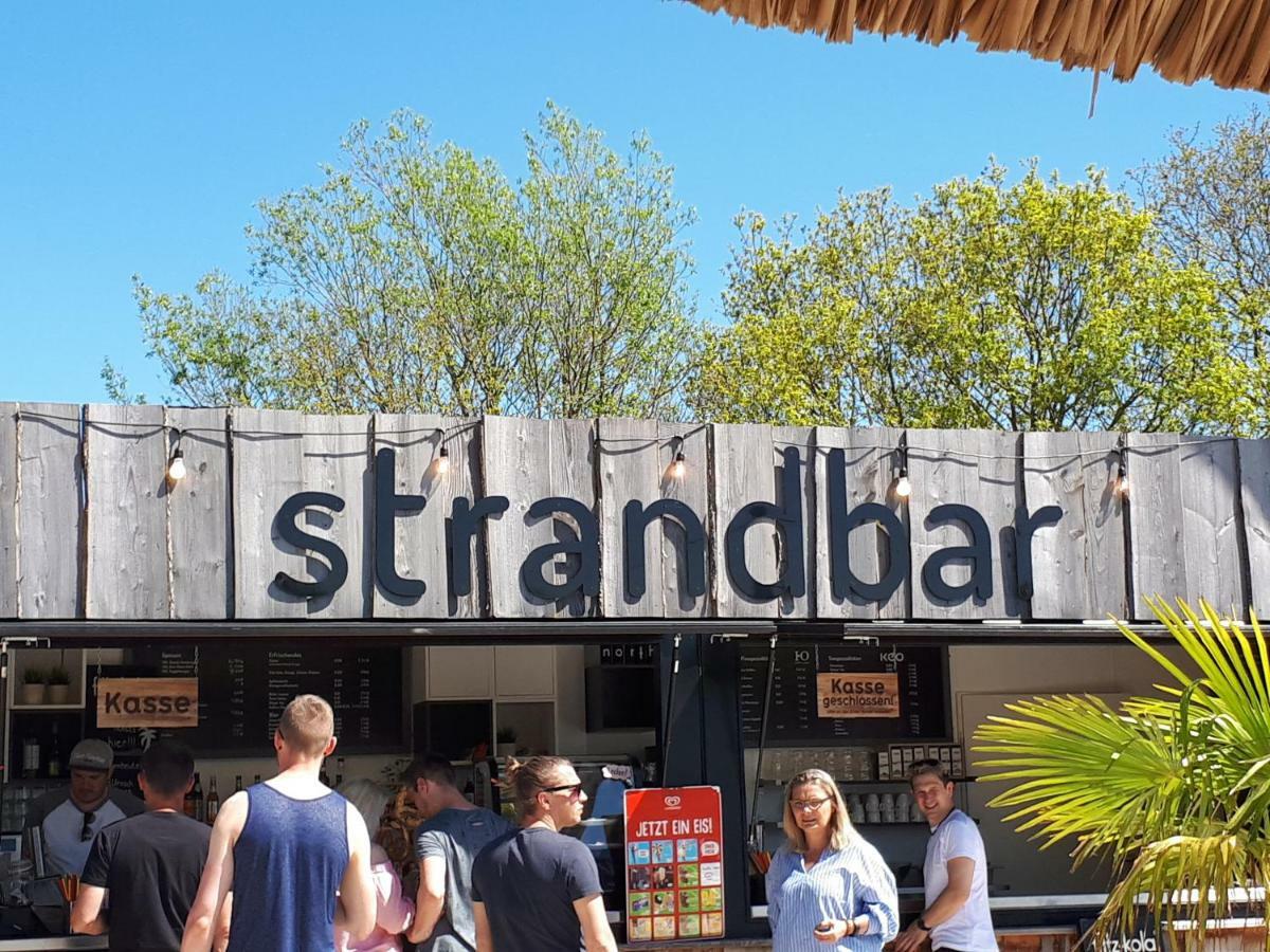 Familienurlaub In Ostfriesland Fuer Max 7 Pers In 2 Wohnungen, Auch Einzeln Wohnungen Utarp Extérieur photo